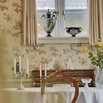 Kollund Gasthuis 2*